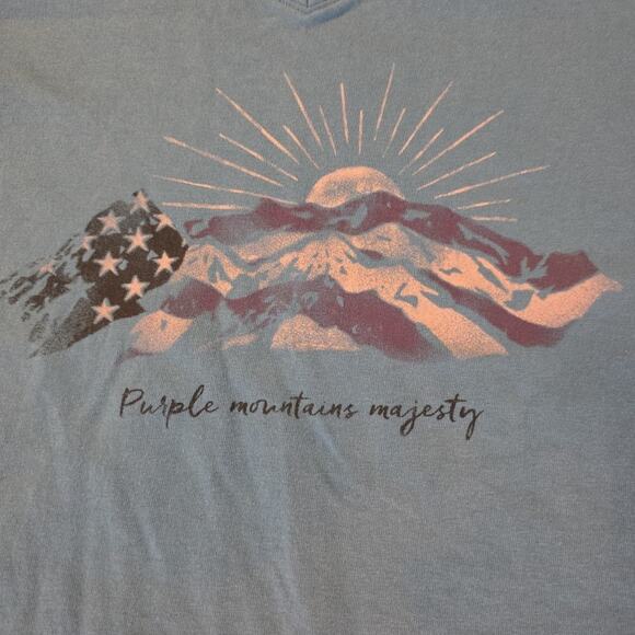 Life Is Good Medium Crusher Tee Blue V-Neck “Purple Mountains Majesty” T-Shirt - Picture 2 of 9